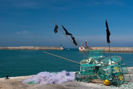 Casiers  Port en Bessin (1)