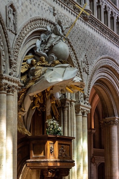 Cathédrale de Bayeux(2).JPG