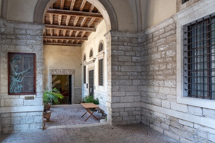 Pula (2)