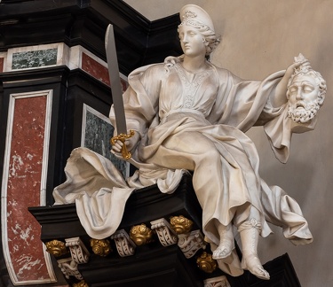Statue, Basilique de Bergame (3)