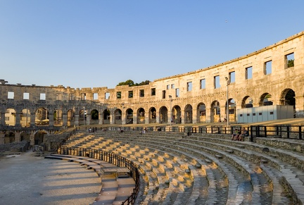 Amphi romain de Pula (1)